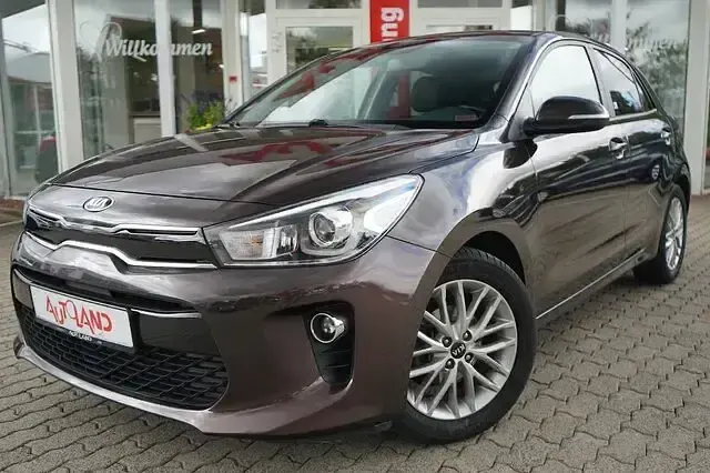 Gebraucht Kia Rio DREAM-TEAM Edition 84 PS (61 kW) 2020 Schwarz Limousine