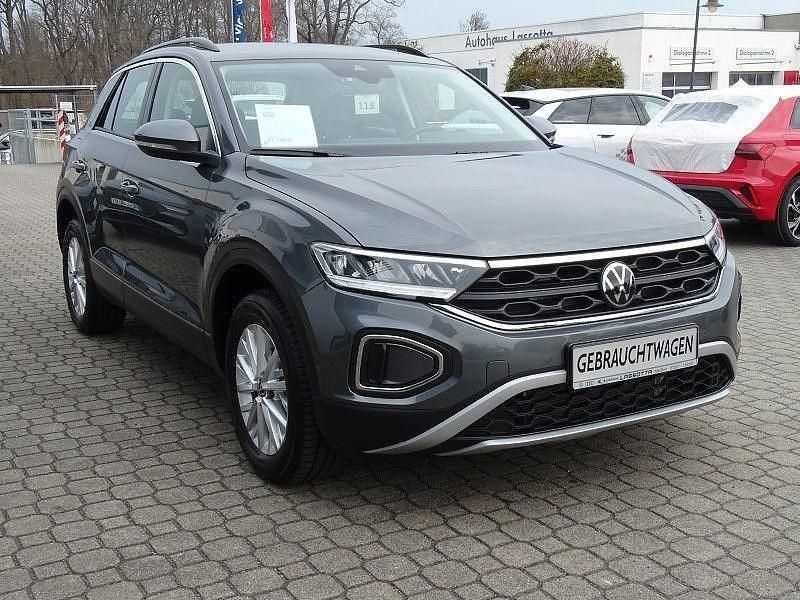 Używany VW T-Roc Life 150 KM (110 kW) 2025 Szary SUV