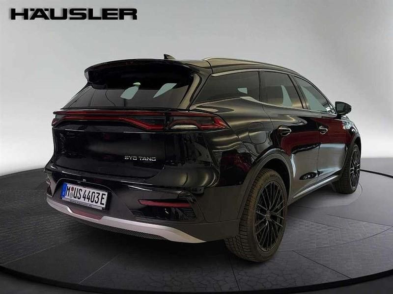 Neu BYD Tang 380 kW (517 PS) 2025 Silver sand black SUV
