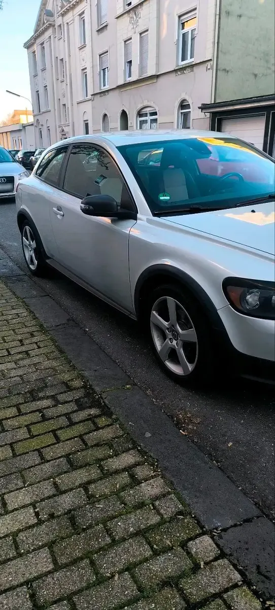 Gebraucht Volvo C30 109 PS (80 kW) 2008 Beige Kleinwagen
