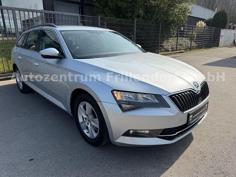 Gebraucht Skoda Superb Ambition 150 PS (110 kW) 2017 Silber Kombi