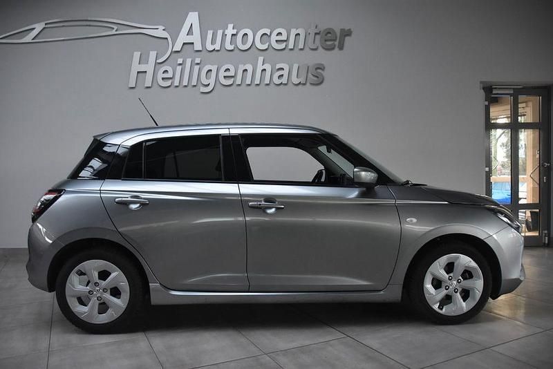 Gebraucht Suzuki Swift Comfort 83 PS (61 kW) 2025 Silber Kleinwagen