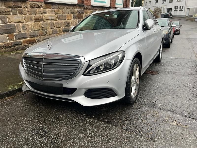 Gebraucht Mercedes C250 204 PS (150 kW) 2016 Silber Kombi