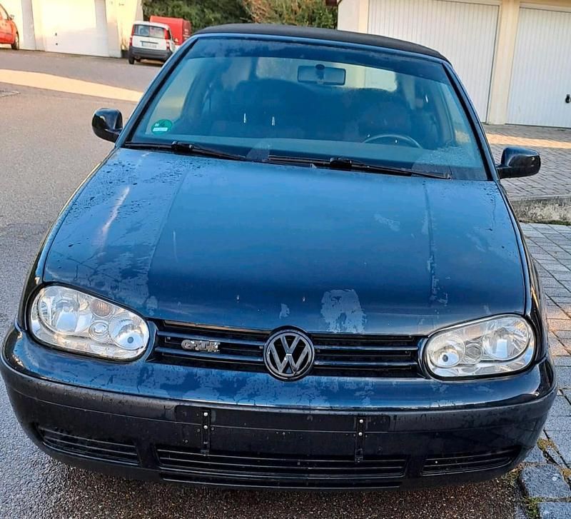 Blau Gebraucht 2001 VW Golf Cabriolet Cabrio | 2.000 € (Fairer Preis) - Bild 1/4