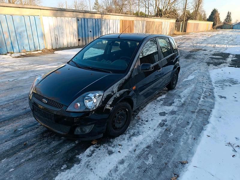 Schwarz Gebraucht 2006 Ford Fiesta Kleinwagen | 1.500 € (Guter Preis) - Bild 1/4