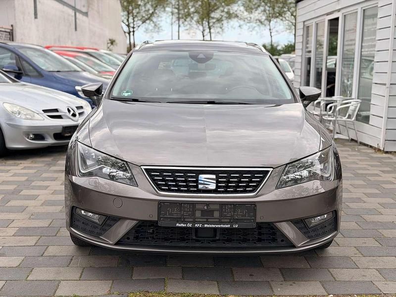 Second-hand Seat Leon XCELLENCE 150 CP (110 kW) 2017 Gri Break