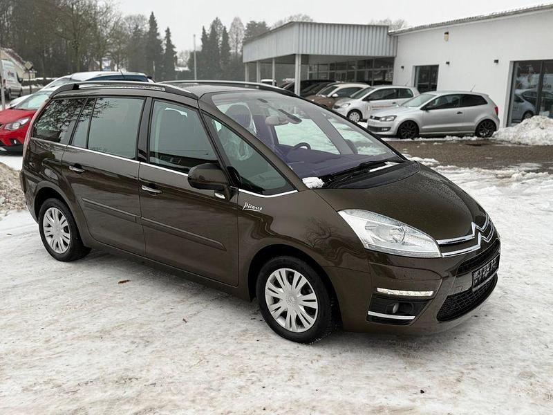 Gebraucht Citroën Grand C4 Picasso SELECTION 156 PS (114 kW) 2012 Braun Van / Kleinbus