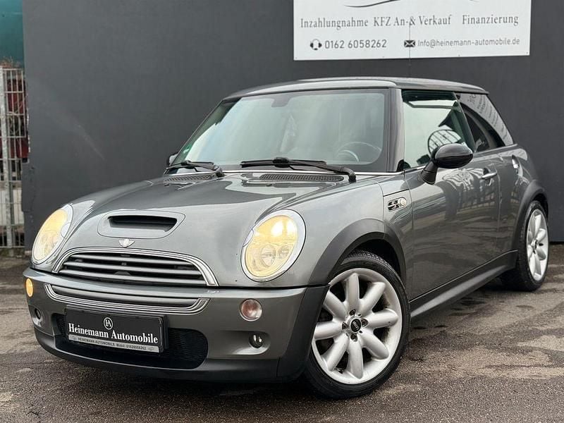 Grau Gebraucht 2004 Mini Cooper S Kleinwagen | 4.000 € (Fairer Preis) - Bild 1/4