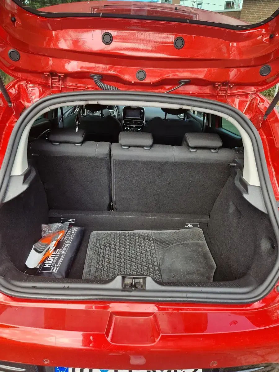 Gebraucht Renault Clio IV LIMITED 90 PS (66 kW) 2016 Rot Kleinwagen