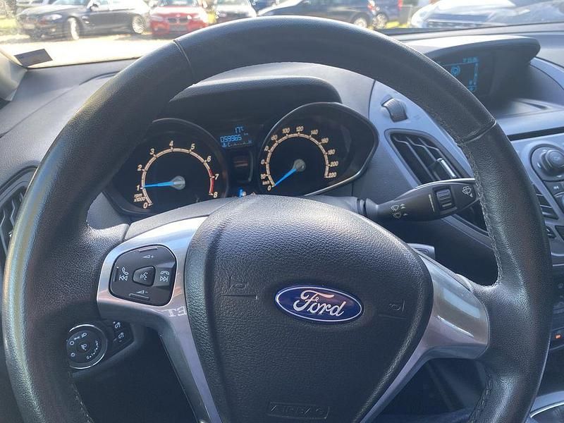 Gebraucht Ford B-MAX SYNC Edition 101 PS (74 kW) 2014 Magneticgrau Van / Kleinbus