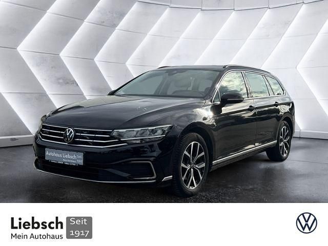 Schwarz Gebraucht 2021 VW Passat GTE Kombi | 24.990 € (Etwas zu teuer) - Bild 1/4