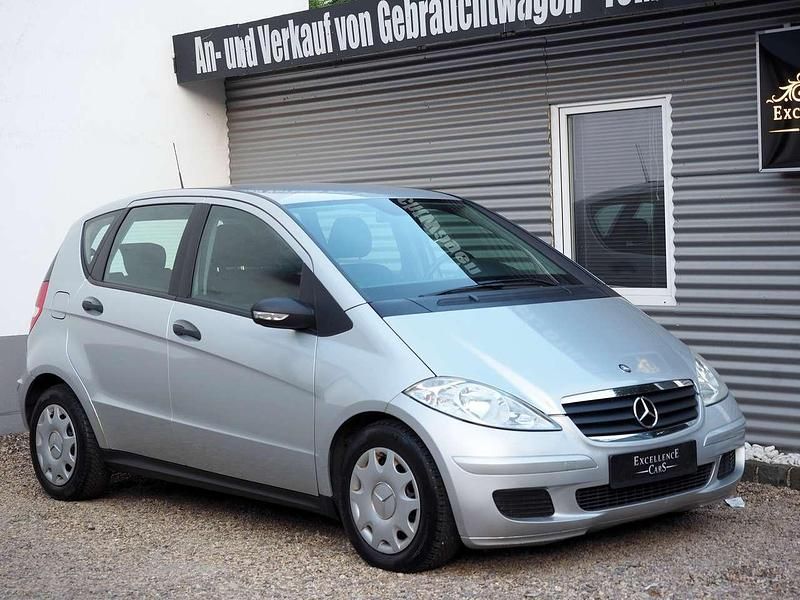 Silber Gebraucht 2005 Mercedes A150 Classic Limousine | 4.000 € (Teuer) - Bild 1/4