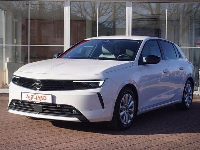 Gebraucht Opel Astra Elegance 131 PS (96 kW) 2023 Weiß Limousine