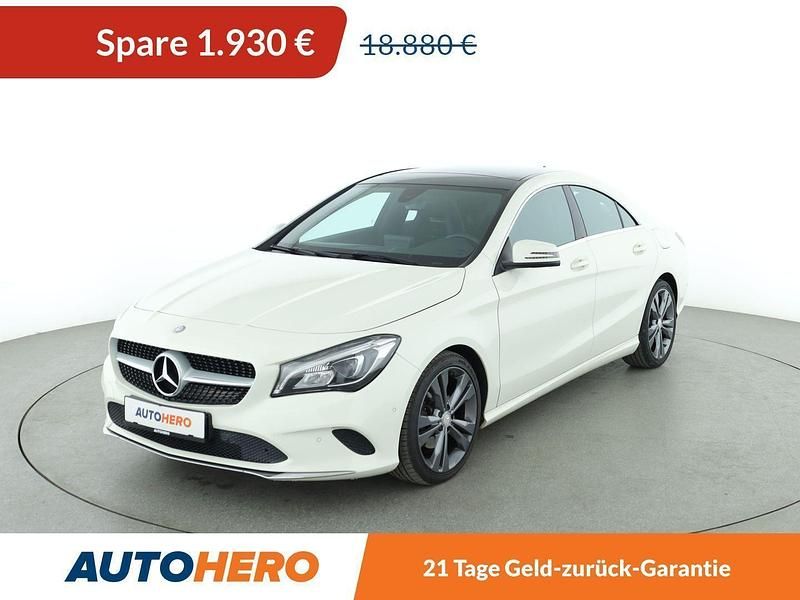 Weiß Gebraucht 2016 Mercedes CLA180 Urban Limousine | 16.950 € (Fairer Preis) - Bild 1/3