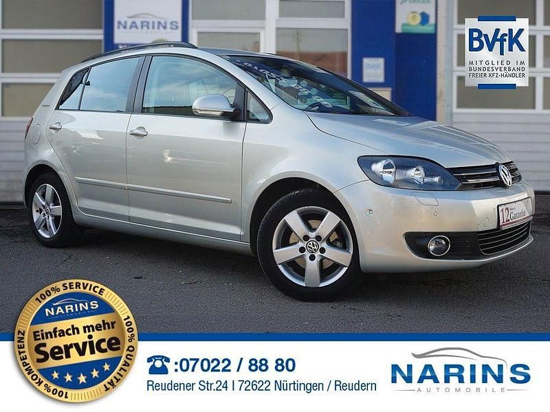 Gold Gebraucht 2011 VW Golf Plus Cross Team Van / Kleinbus | 8.990 € (Fairer Preis) - Bild 1/4