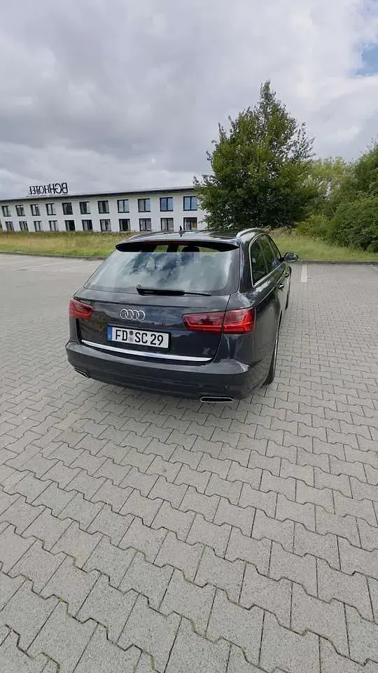 Gebraucht Audi A6 190 PS (139 kW) 2017 Grau Kombi