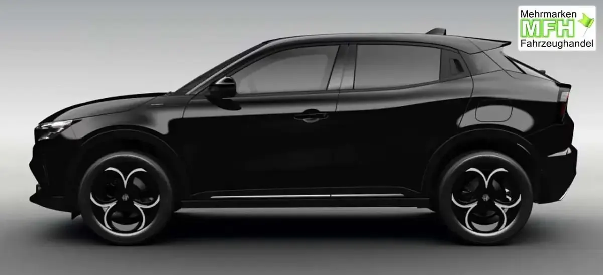 Neu Alfa Romeo Junior Edizione Speciale 145 PS (106 kW) 2026 Nero tortona SUV