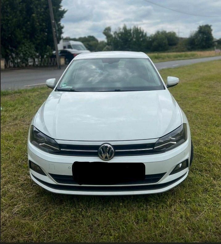 Weiß Gebraucht 2017 VW Polo Sound Kleinwagen | 10.500 € (Guter Preis) - Bild 1/4