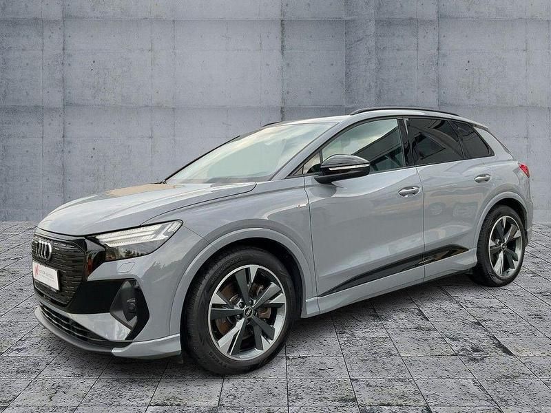 Gebraucht Audi Q4 e-tron Ambiente 219 kW (299 PS) 2022 Kieselgrau SUV