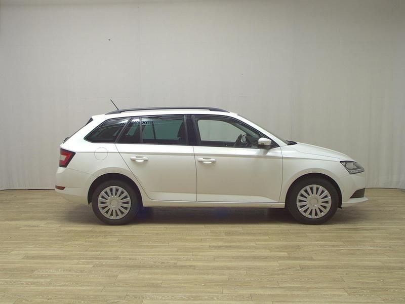 Gebraucht Skoda Fabia Ambition 95 PS (69 kW) 2020 Weiss Kombi
