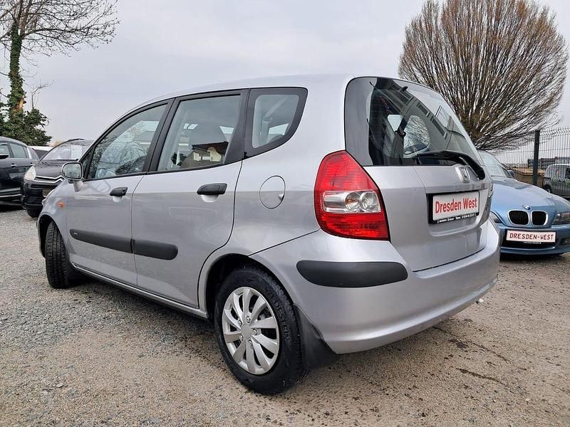 Gebraucht Honda Jazz S 83 PS (61 kW) 2002 Silber Kleinwagen