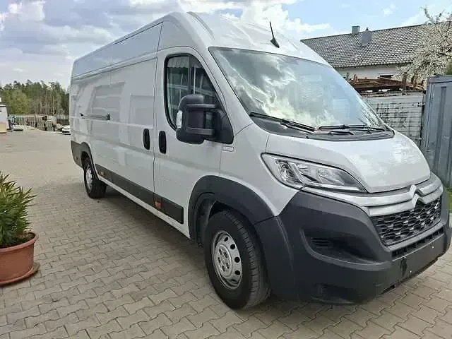 Gebraucht Citroën Jumper Start 165 PS (121 kW) 2024 Weiss Van / Kleinbus