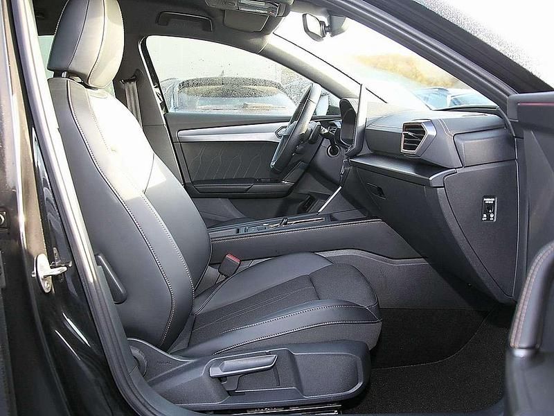 Gebraucht Cupra Leon 150 PS (110 kW) 2024 Midnightblack Kombi