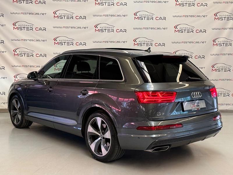 Gebraucht Audi Q7 S-Line 272 PS (200 kW) 2015 Daytonagrau SUV
