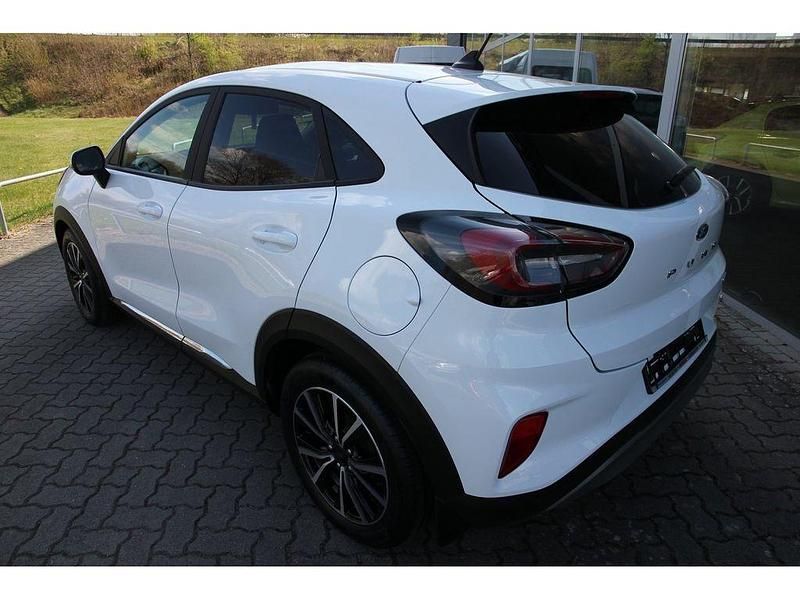 Gebraucht Ford Puma Titanium 125 PS (91 kW) 2022 Weiß SUV