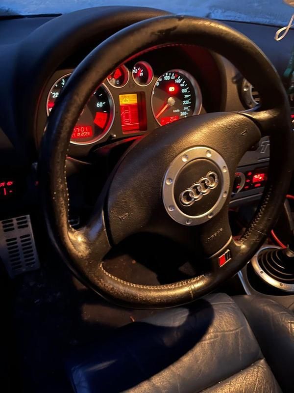 Gebraucht Audi TT Sport 179 PS (131 kW) 2000 Blau Coupé