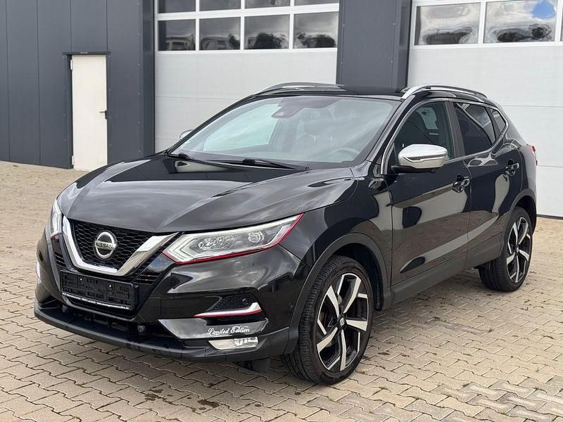 Schwarz Gebraucht 2018 Nissan Qashqai 360º SUV | 14.499 € (Fairer Preis) - Bild 1/4