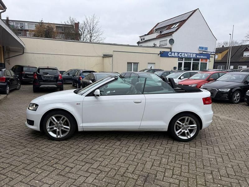 Gebraucht Audi A3 Cabriolet S-Line 105 PS (77 kW) 2012 Weiß Cabrio