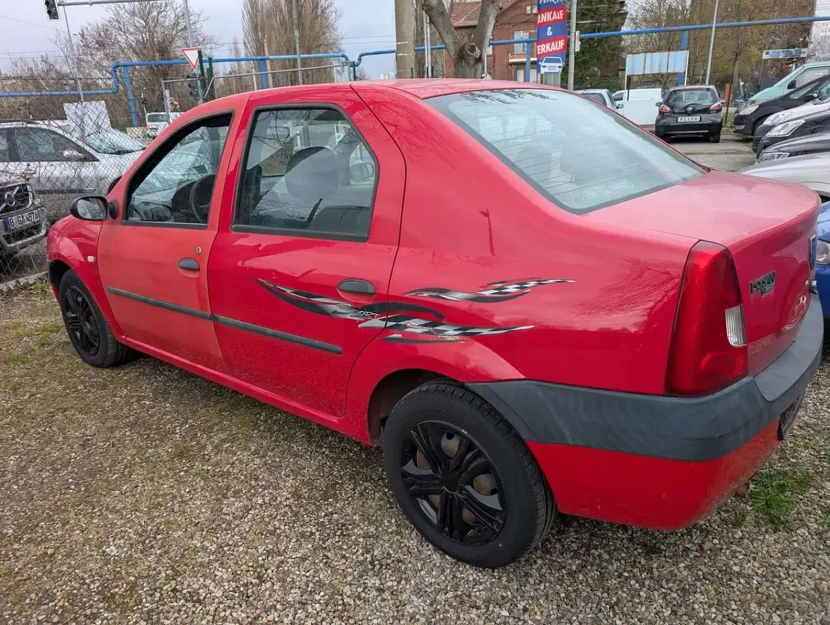 Gebraucht Dacia Logan Lauréate 87 PS (63 kW) 2009 Rot Limousine