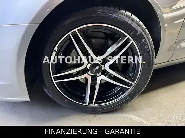 Gebraucht Audi A6 Sport 177 PS (130 kW) 2012 Quarzgrau (metallic) Kombi