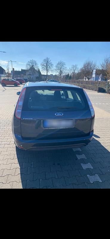 Usata Ford Focus 116 CV (85 kW) 2009 Grigio Station wagon