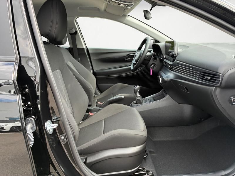 Neu Hyundai Bayon Select 101 PS (74 kW) 2026 Schwarz SUV