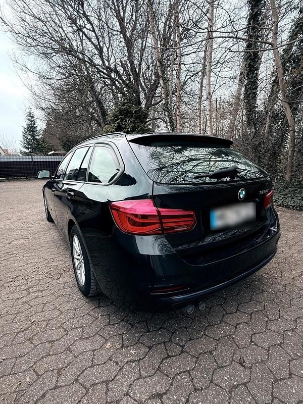 Gebraucht BMW 320 190 PS (139 kW) 2016 Schwarz Kombi