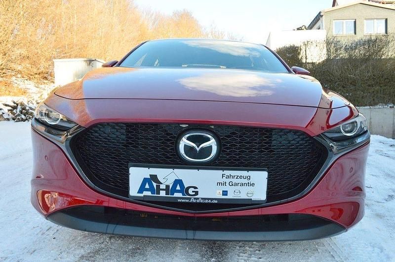 Gebraucht Mazda 3 Exclusive-Line 186 PS (136 kW) 2023 Magmarot Limousine