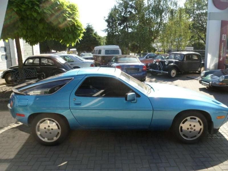 Blau Gebraucht 1981 Porsche 928 Coupé | 16.500 € - Bild 1/4