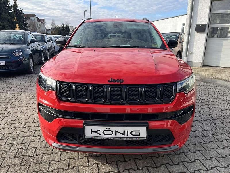 Second-hand Jeep Compass Altitude 131 CP (96 kW) 2024 Roșu SUV