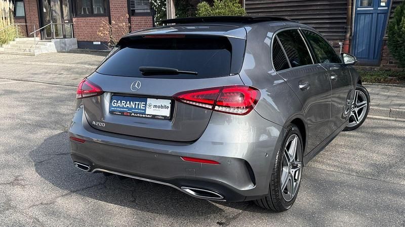 Gebraucht Mercedes A200 AMG 163 PS (119 kW) 2019 Grau Limousine