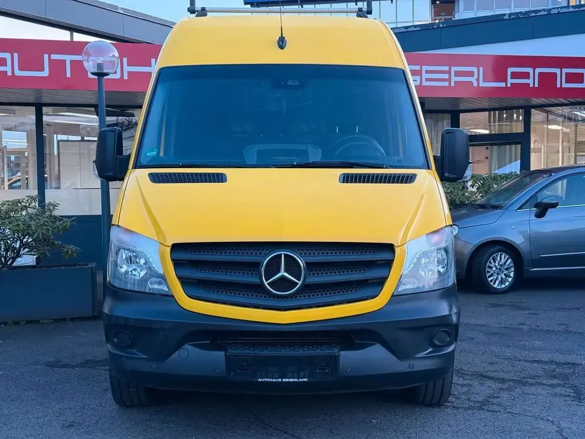 Używany Mercedes Sprinter 163 KM (119 kW) 2016 Żółty Van