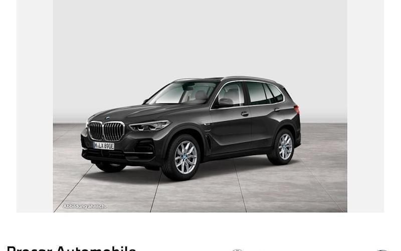 Grau Gebraucht 2022 BMW X5 Sport Line SUV | 51.880 € (Superpreis) - Bild 1/4