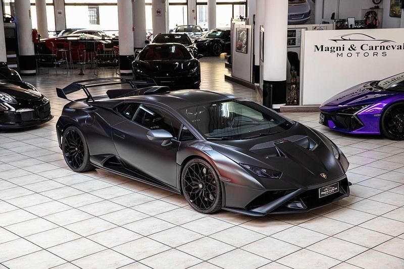 Gebraucht Lamborghini Huracán 640 PS (470 kW) 2021 Schwarz