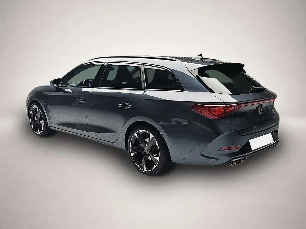 Gebraucht Cupra Leon 150 PS (110 kW) 2025 Manufacturer