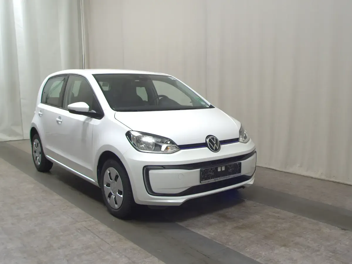 Gebraucht VW e-up! 61 kW (83 PS) 2021 Weiss Kleinwagen