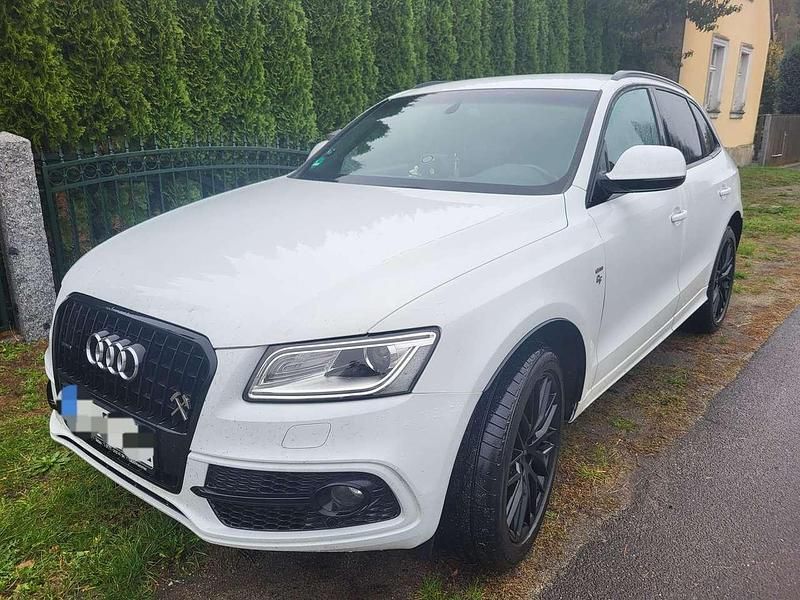Weiß Gebraucht 2015 Audi Q5 SUV | 16.000 € (Fairer Preis) - Bild 1/4