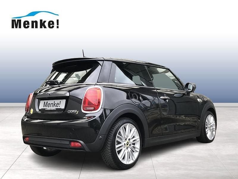 Gebraucht Mini Cooper SE 135 kW (184 PS) 2021 Schwarz Kleinwagen