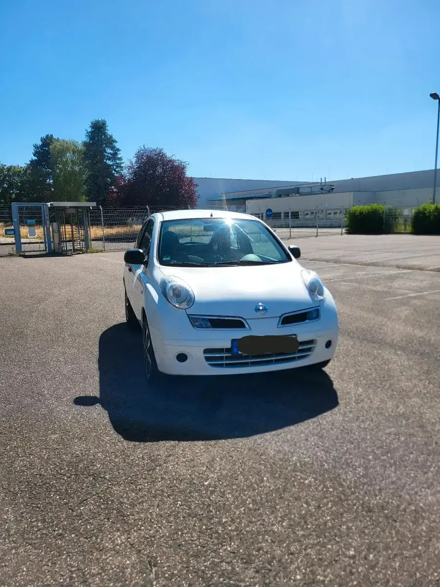 Gebraucht Nissan Micra Visia 65 PS (47 kW) 2009 Weiß Limousine