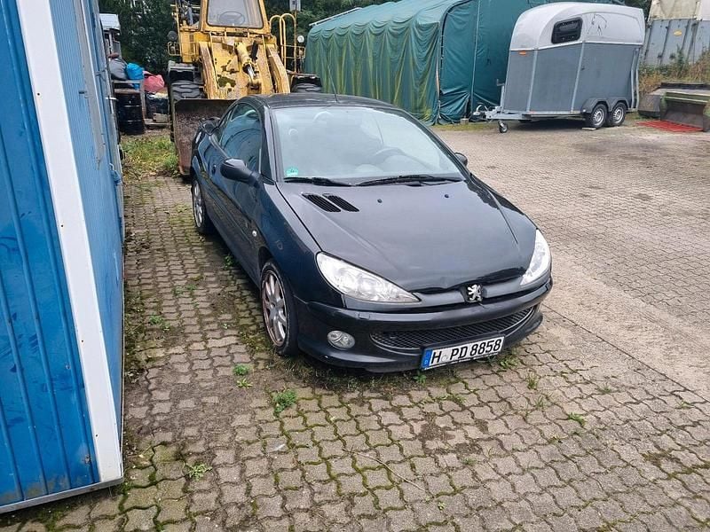 Schwarz Gebraucht 2008 Peugeot 206 CC Cabrio | 550 € - Bild 1/1